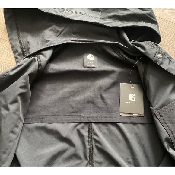 Hurley x Carhartt DWR Jacket - Picture 7 of 8